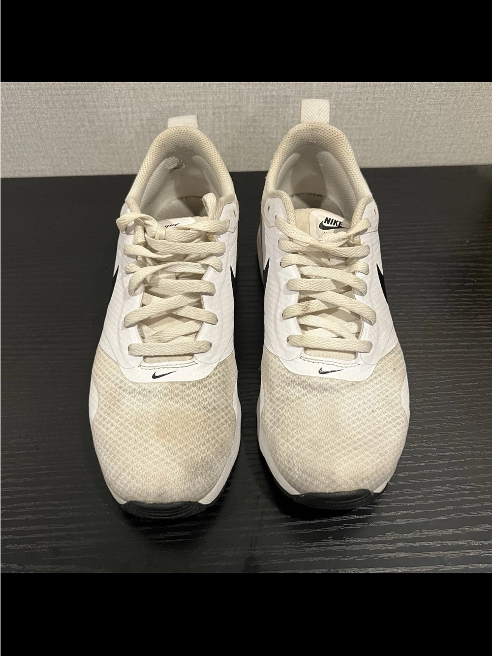 Nike Air Max Tavas Running Shoes Womens 6.5 White Sneakers Trainers 916791-100